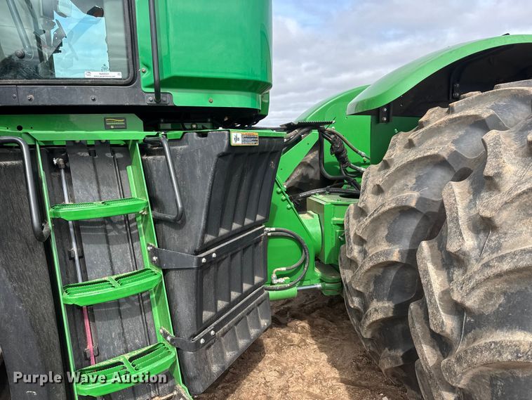 image for item NA9321 2013 John Deere 9410R 4WD tractor