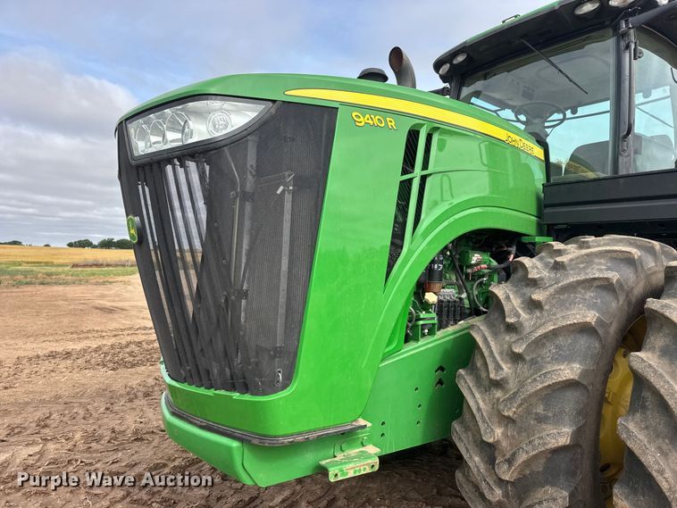 image for item NA9321 2013 John Deere 9410R 4WD tractor