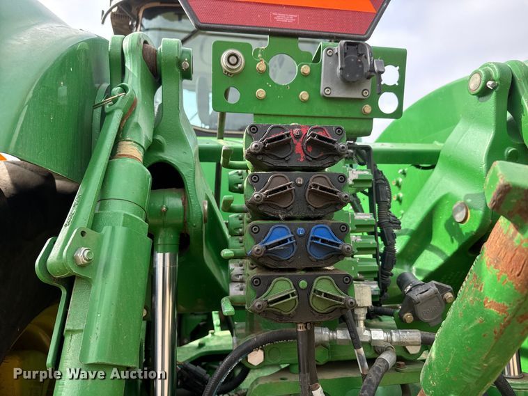 image for item NA9321 2013 John Deere 9410R 4WD tractor