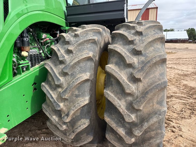 image for item NA9321 2013 John Deere 9410R 4WD tractor