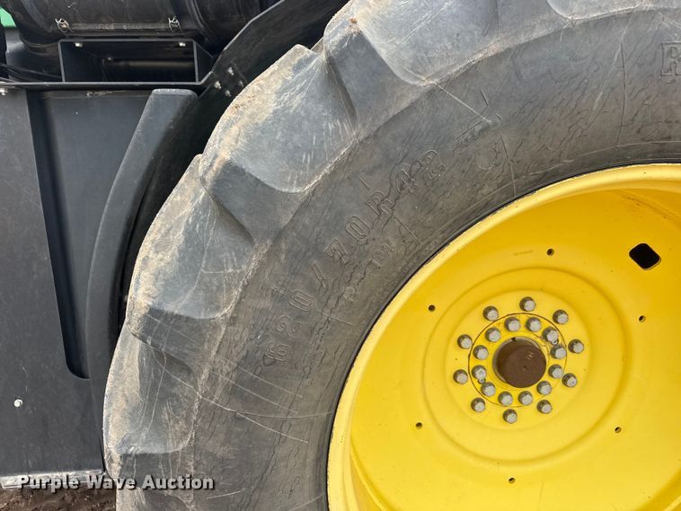 image for item NA9321 2013 John Deere 9410R 4WD tractor