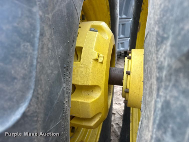 image for item NA9321 2013 John Deere 9410R 4WD tractor