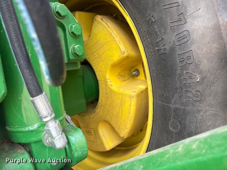 image for item NA9321 2013 John Deere 9410R 4WD tractor