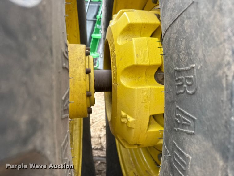 image for item NA9321 2013 John Deere 9410R 4WD tractor