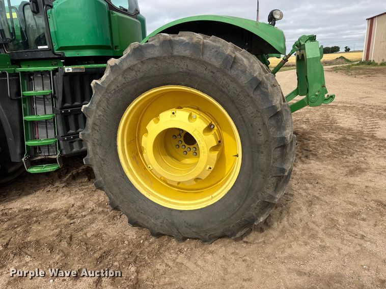 image for item NA9321 2013 John Deere 9410R 4WD tractor
