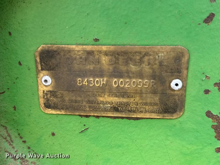 image for item NA9322 1976 John Deere 8430 4WD tractor