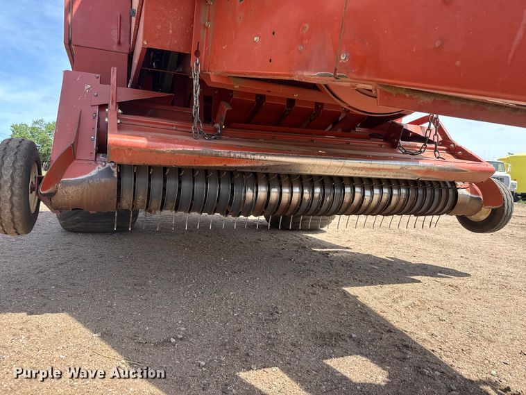 image for item NA9325 2006 Hesston 4790 large square baler