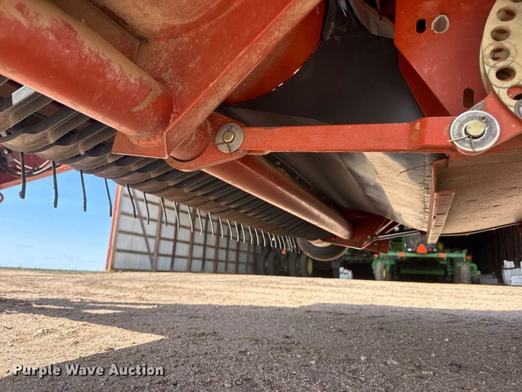 image for item NA9325 2006 Hesston 4790 large square baler