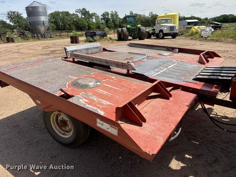 image for item NA9325 2006 Hesston 4790 large square baler