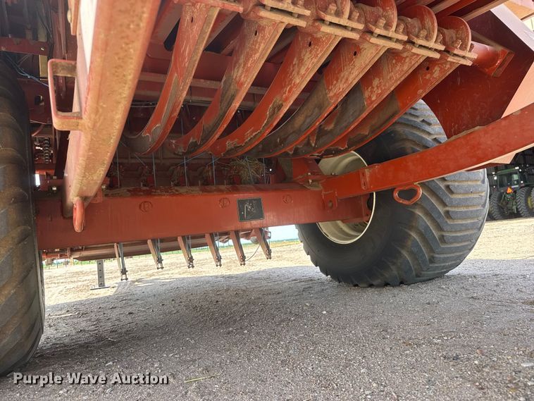 image for item NA9325 2006 Hesston 4790 large square baler