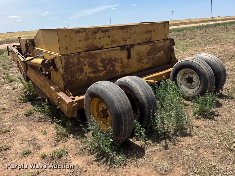 image for item NA9329 Eversman 900 scraper