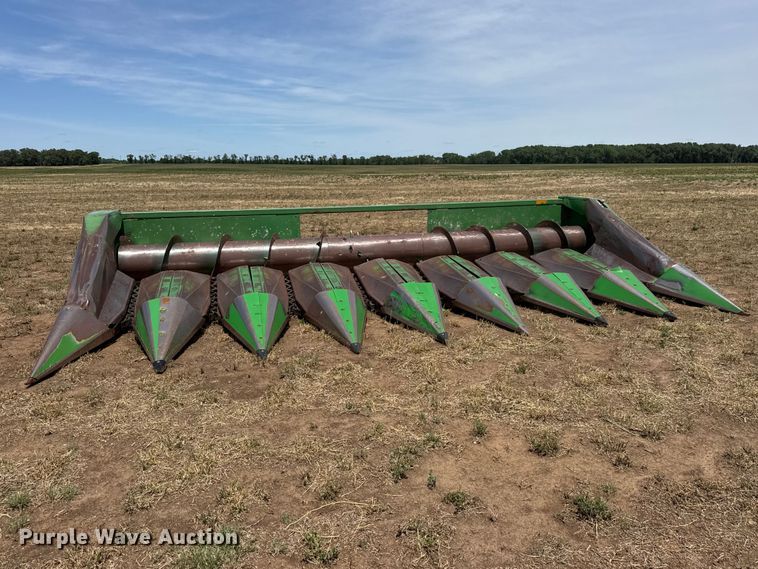 image for item NA9330 John Deere 835A all-crop head