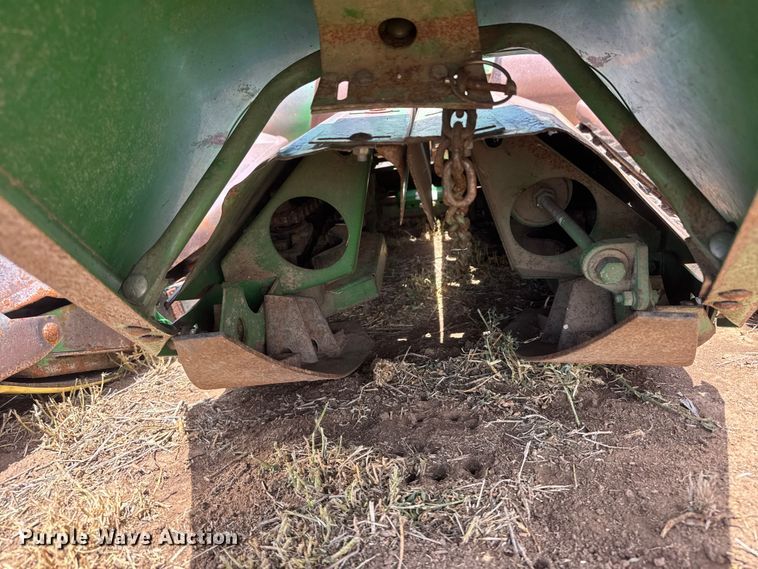image for item NA9330 John Deere 835A all-crop head