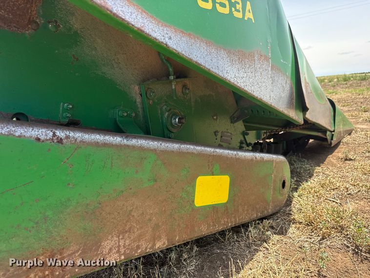 image for item NA9331 John Deere 853A all-crop head