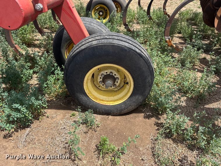 image for item NA9333 Sunflower 4510-15 tandem disk