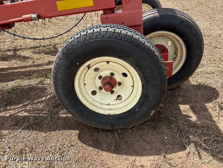 image for item NA9335 H&S BF14HC hay rake