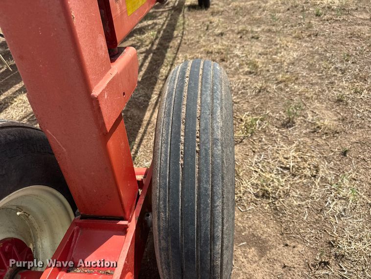 image for item NA9335 H&S BF14HC hay rake