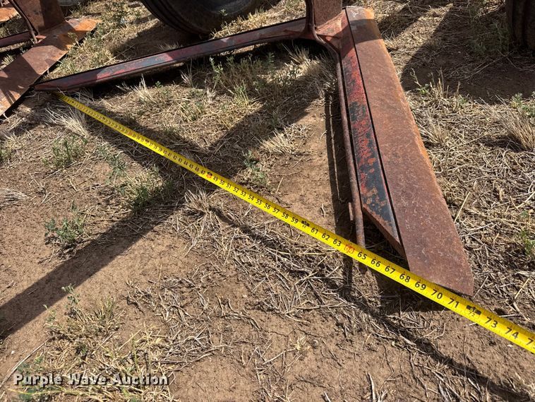 image for item NA9336 Krause 3776 sweep plow
