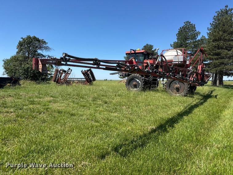 image for item NA9376 2002 Case IH SPX3150 Patriot sprayer