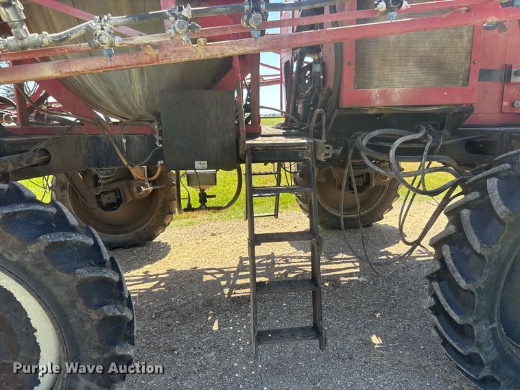 image for item NA9376 2002 Case IH SPX3150 Patriot sprayer