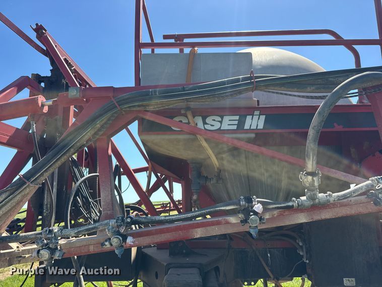 image for item NA9376 2002 Case IH SPX3150 Patriot sprayer