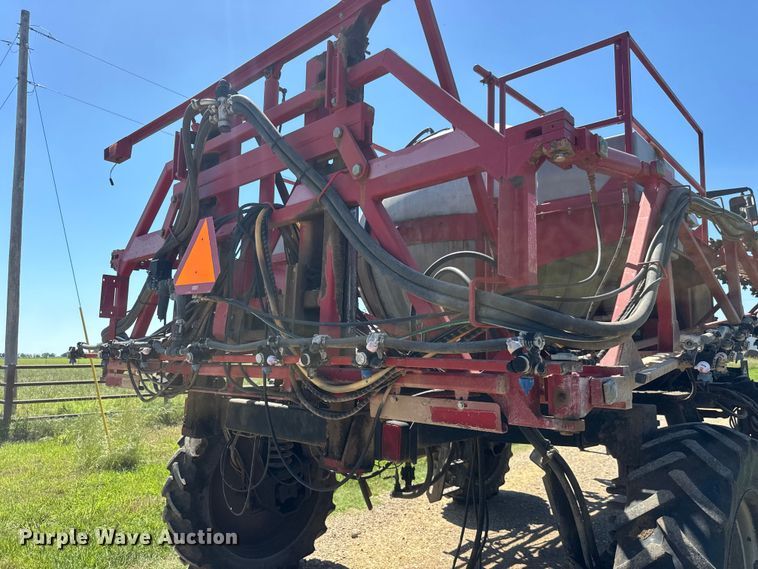 image for item NA9376 2002 Case IH SPX3150 Patriot sprayer