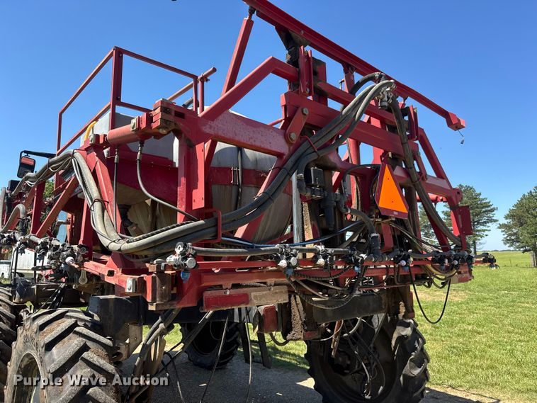 image for item NA9376 2002 Case IH SPX3150 Patriot sprayer