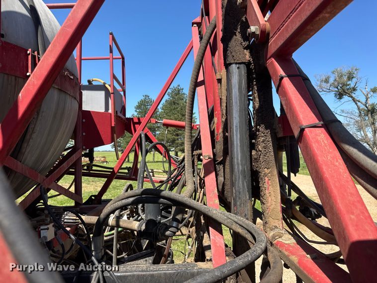 image for item NA9376 2002 Case IH SPX3150 Patriot sprayer