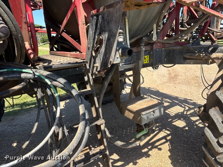 image for item NA9376 2002 Case IH SPX3150 Patriot sprayer