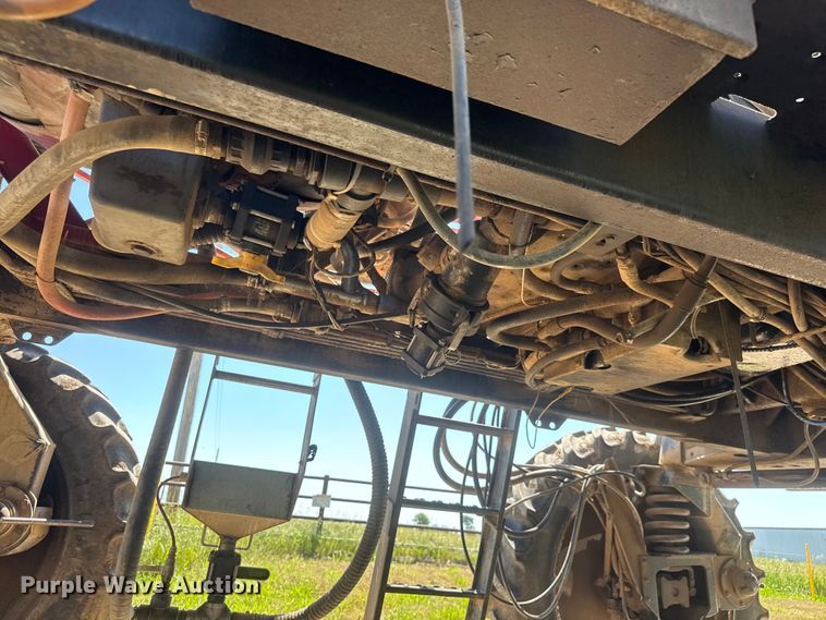 image for item NA9376 2002 Case IH SPX3150 Patriot sprayer
