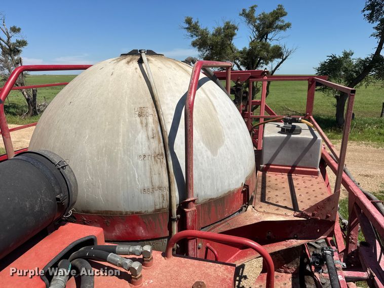 image for item NA9376 2002 Case IH SPX3150 Patriot sprayer