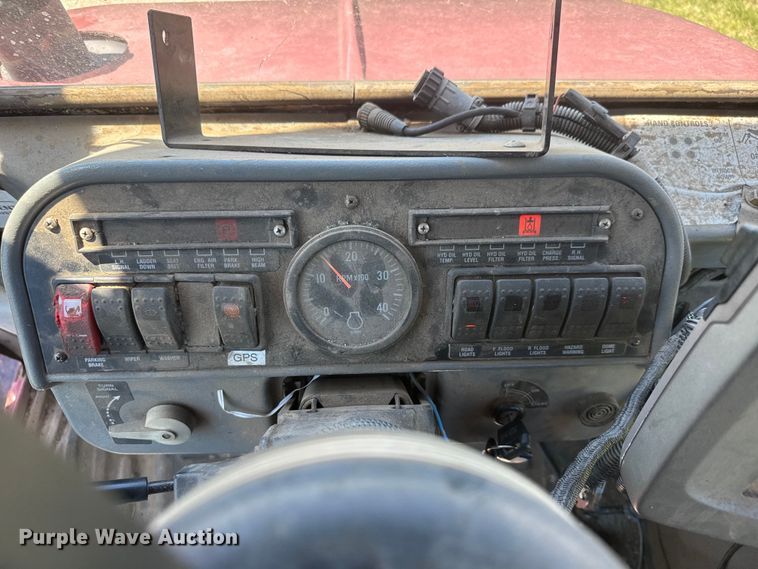 image for item NA9376 2002 Case IH SPX3150 Patriot sprayer