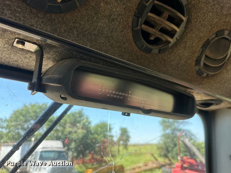 image for item NA9376 2002 Case IH SPX3150 Patriot sprayer