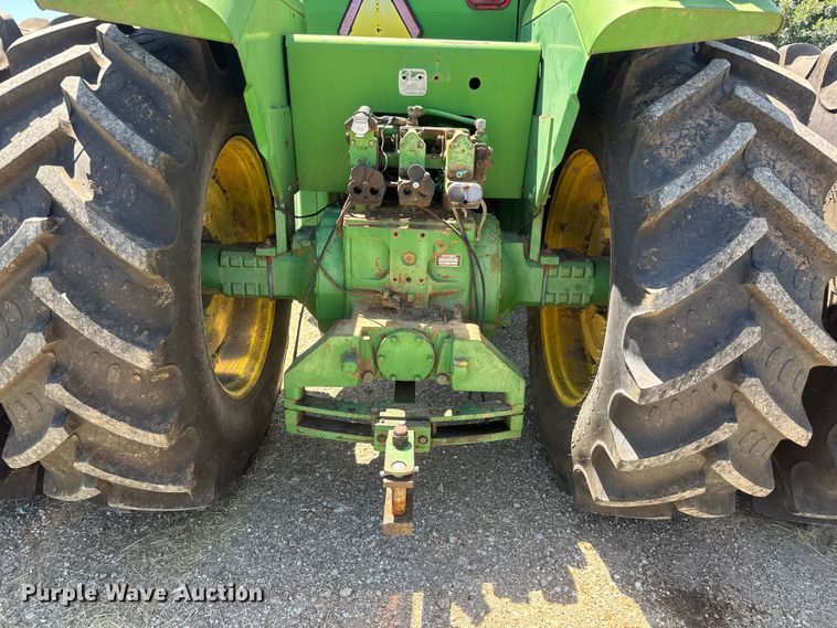 image for item NA9377 1984 John Deere 8650 4WD tractor