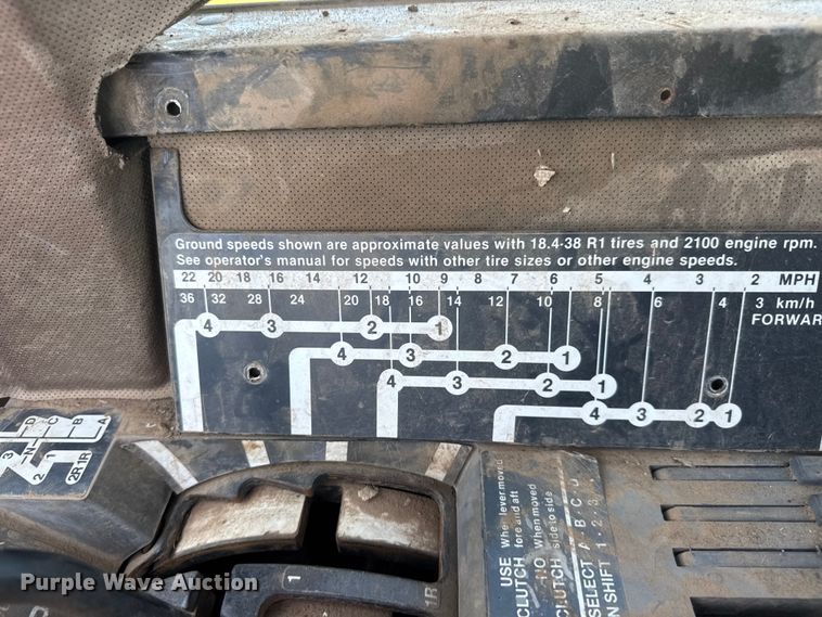 image for item NA9377 1984 John Deere 8650 4WD tractor