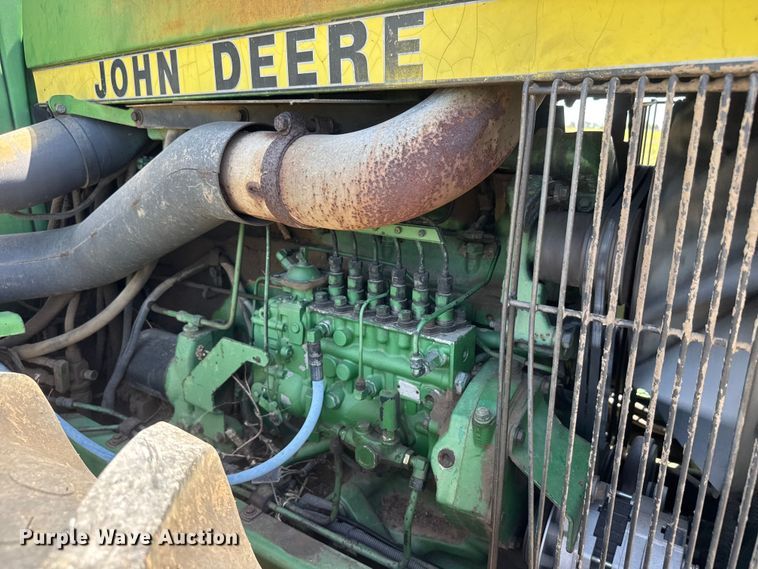 image for item NA9377 1984 John Deere 8650 4WD tractor