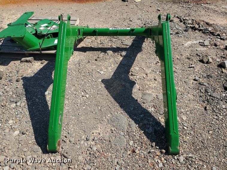 image for item YA2893 2021 John Deere 520M loader