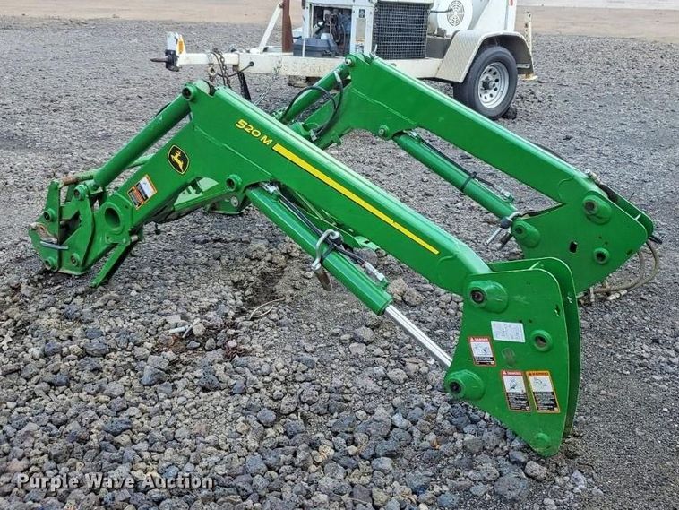image for item YA3704 2022 John Deere 520M loader