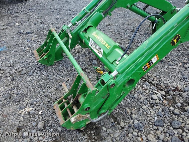 image for item YA3704 2022 John Deere 520M loader
