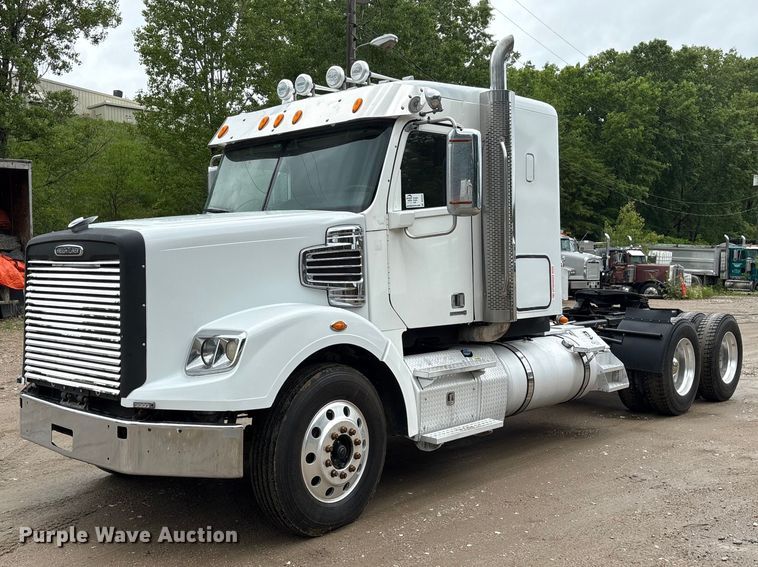 image for item DO5232 2012 Freightliner Coronado semi truck