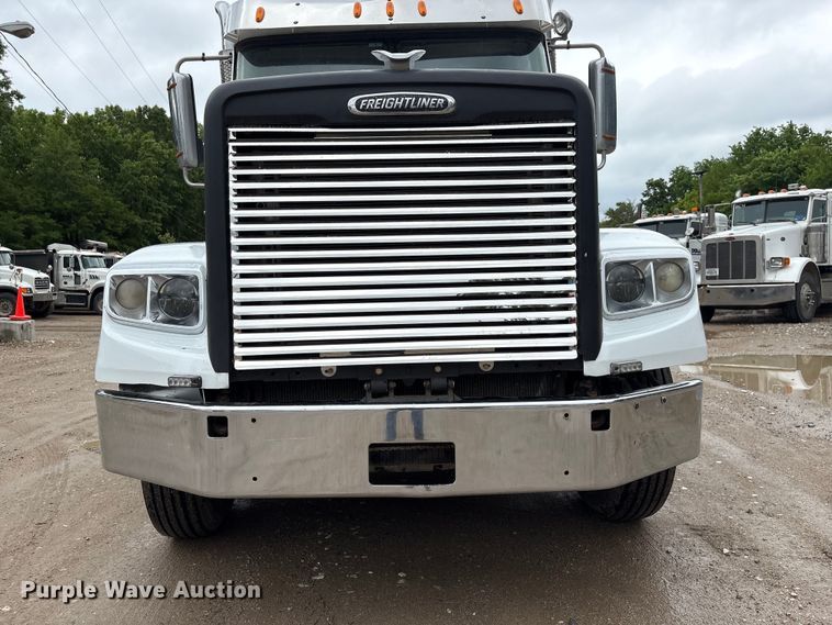 image for item DO5232 2012 Freightliner Coronado semi truck