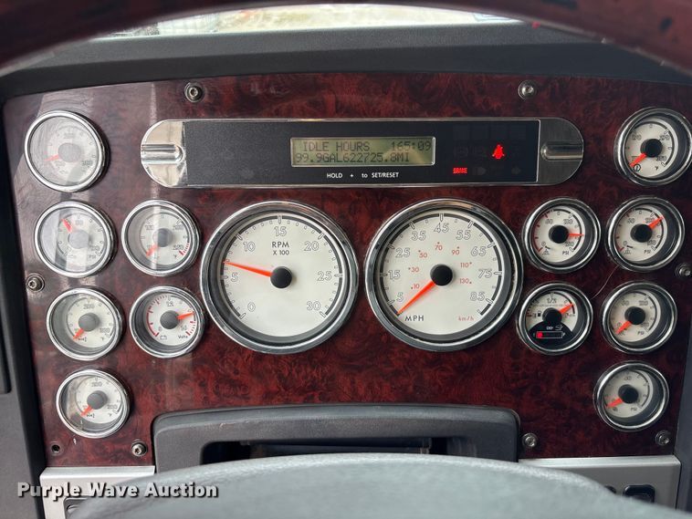 image for item DO5232 2012 Freightliner Coronado semi truck