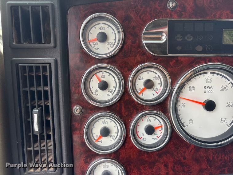 image for item DO5232 2012 Freightliner Coronado semi truck