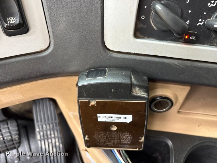 image for item DO5232 2012 Freightliner Coronado semi truck