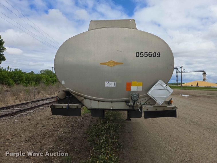 image for item DP8917 2005 Beall BAST-95-4-DC tank trailer