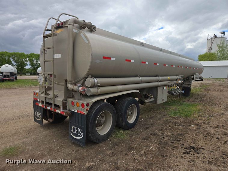 image for item DP8917 2005 Beall BAST-95-4-DC tank trailer