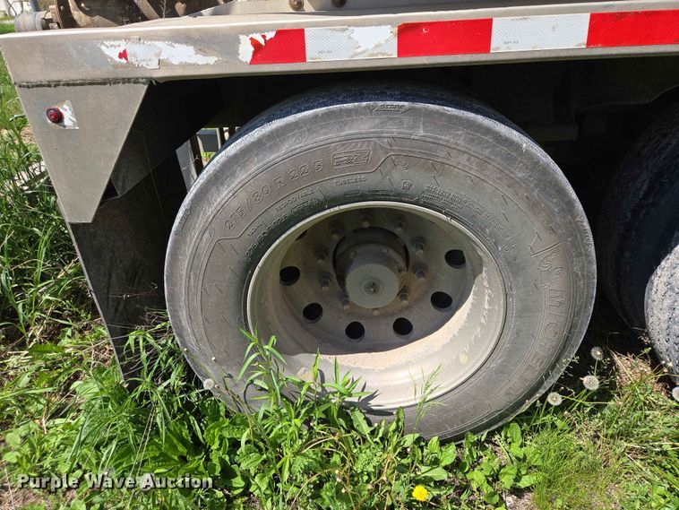image for item DP8921 2012 CEI AT35HCL feed delivery trailer
