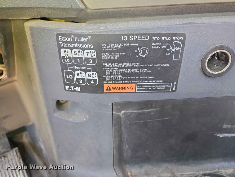 image for item DP8928 2012 Mack CXU613 semi truck