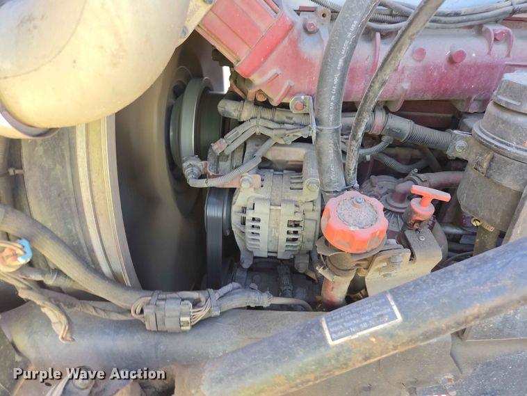 image for item DP8928 2012 Mack CXU613 semi truck