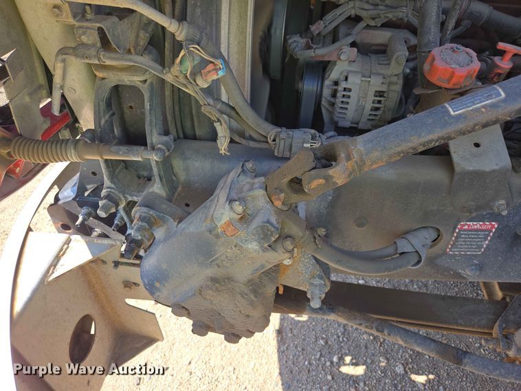 image for item DP8928 2012 Mack CXU613 semi truck